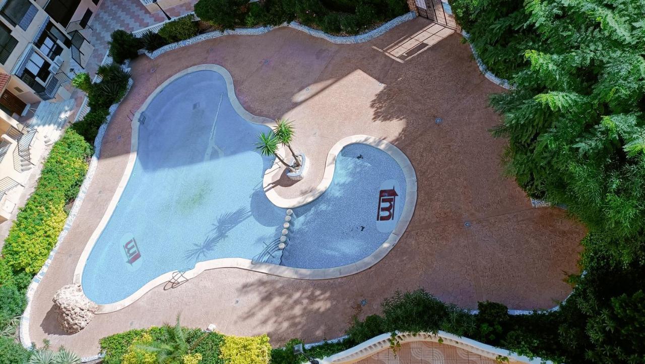 Grace Resident Studio Apartman Torre La Mata Exterior foto